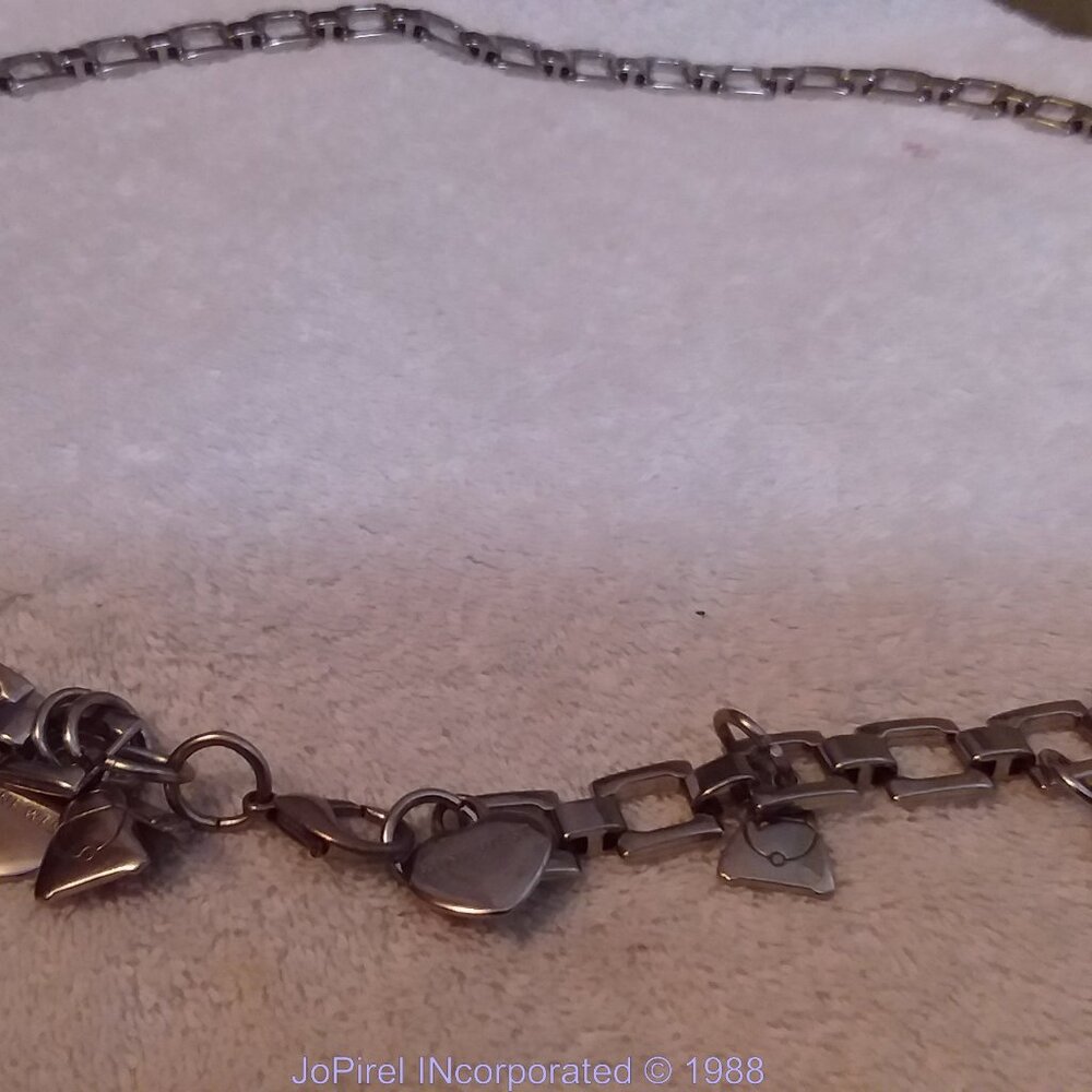 Nine West Hearts Designer Fashion Belt